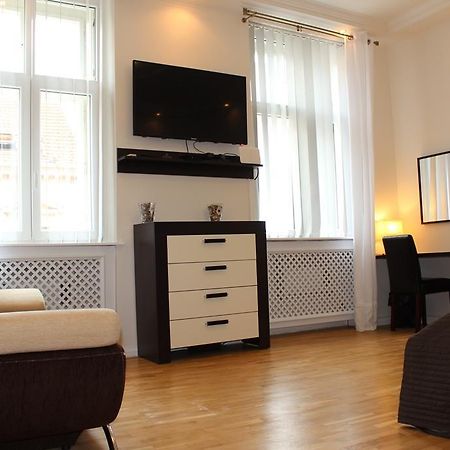 Leo Apartment Pozsony Kültér fotó
