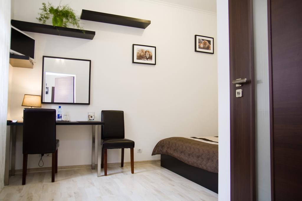 Leo Apartment Pozsony Kültér fotó
