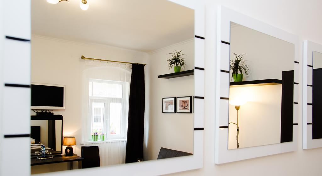 Leo Apartment Pozsony Kültér fotó