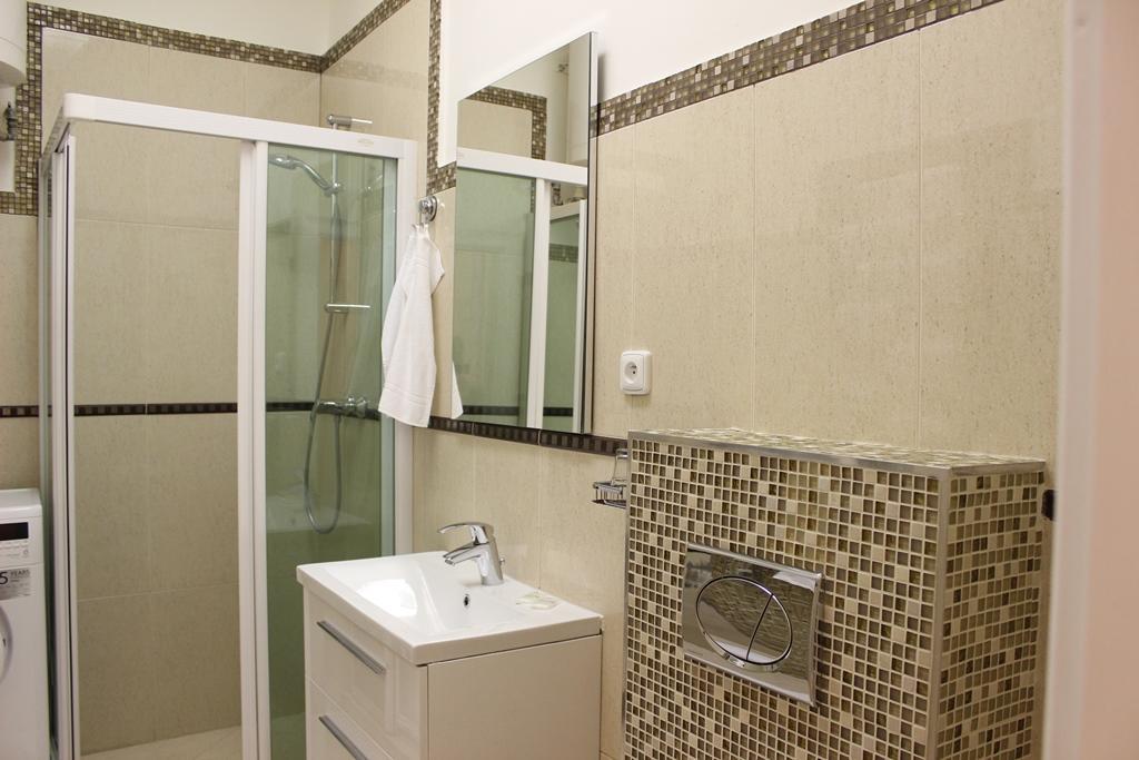 Leo Apartment Pozsony Kültér fotó